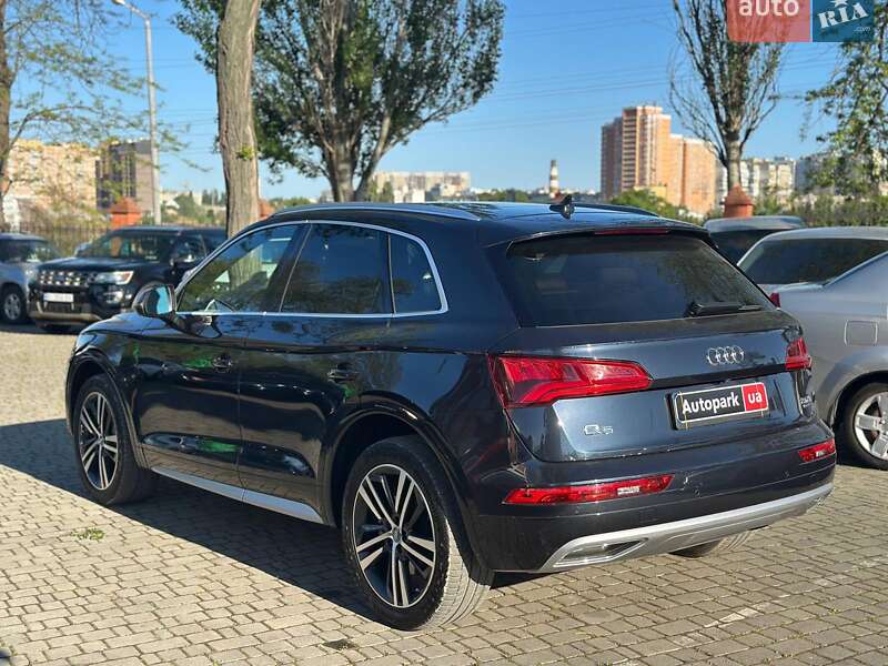 Позашляховик / Кросовер Audi Q5 2018 в Одесі фото 8 Позашляховик / Кросовер Audi Q5 2018 в Одесі