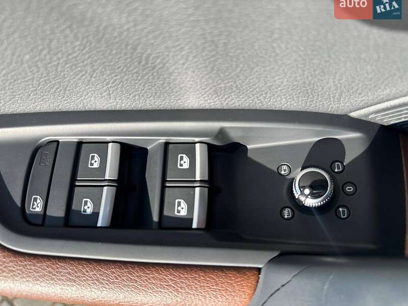 Позашляховик / Кросовер Audi Q5 2018 в Одесі фото 14 Позашляховик / Кросовер Audi Q5 2018 в Одесі