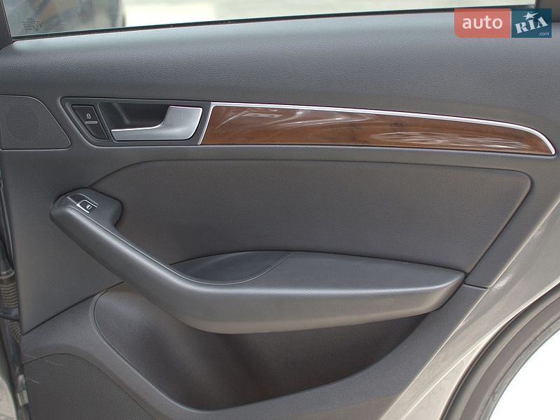 Позашляховик / Кросовер Audi Q5 2016 в Тернополі