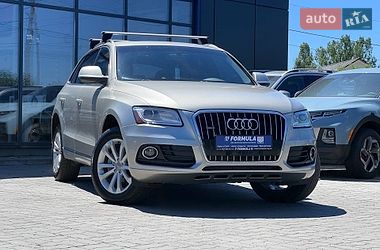 Внедорожник / Кроссовер Audi Q5 2014 в Нововолынске