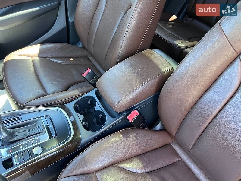 Внедорожник / Кроссовер Audi Q5 2014 в Нововолынске