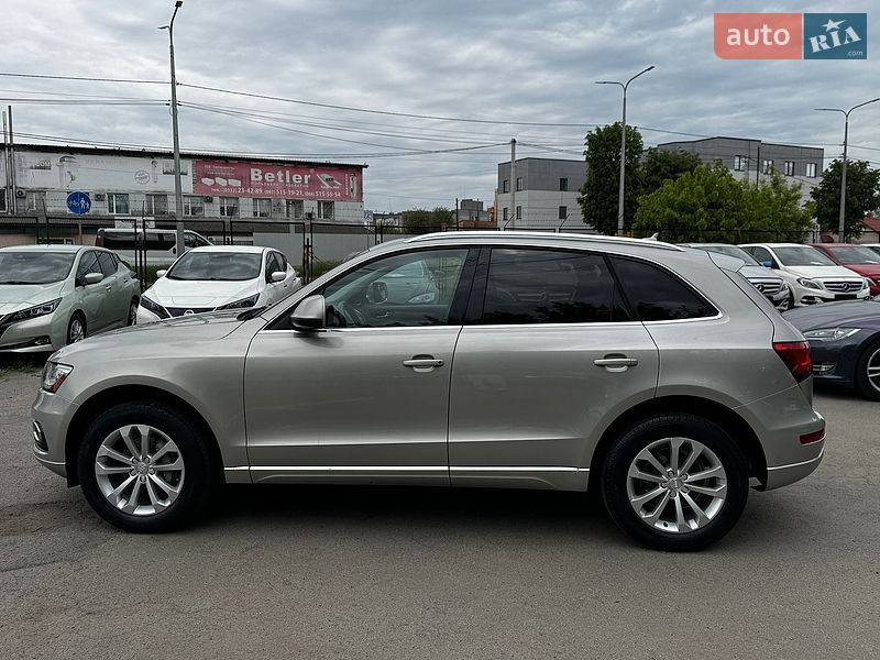 Внедорожник / Кроссовер Audi Q5 2013 в Луцке