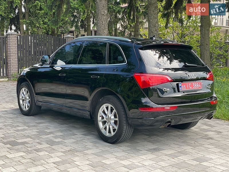 Позашляховик / Кросовер Audi Q5 2011 в Старокостянтинові