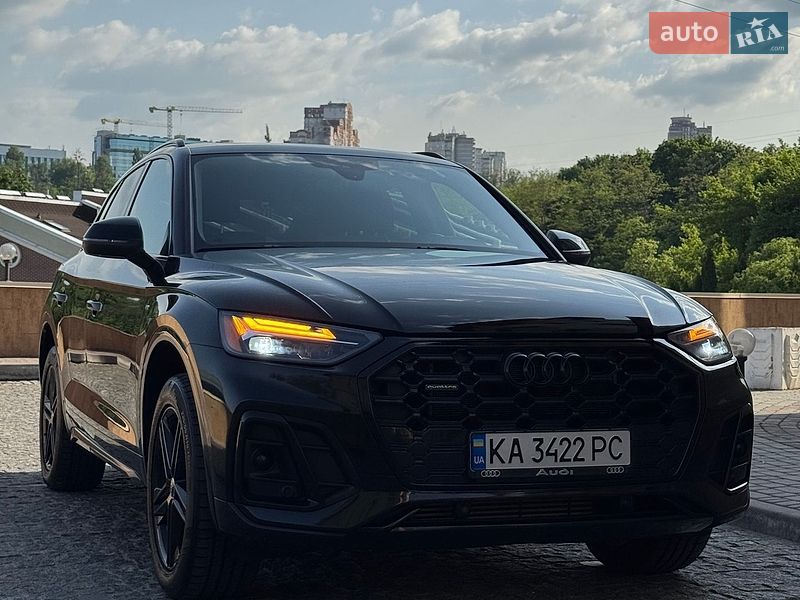 Внедорожник / Кроссовер Audi Q5 2023 в Киеве