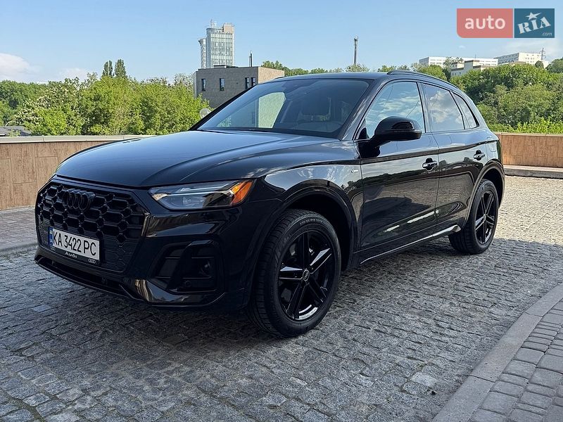 Внедорожник / Кроссовер Audi Q5 2023 в Киеве