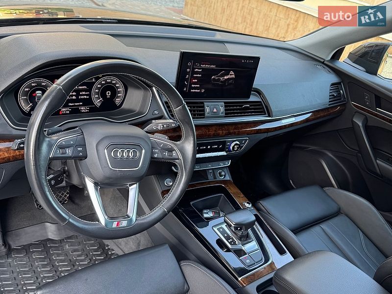 Внедорожник / Кроссовер Audi Q5 2023 в Киеве