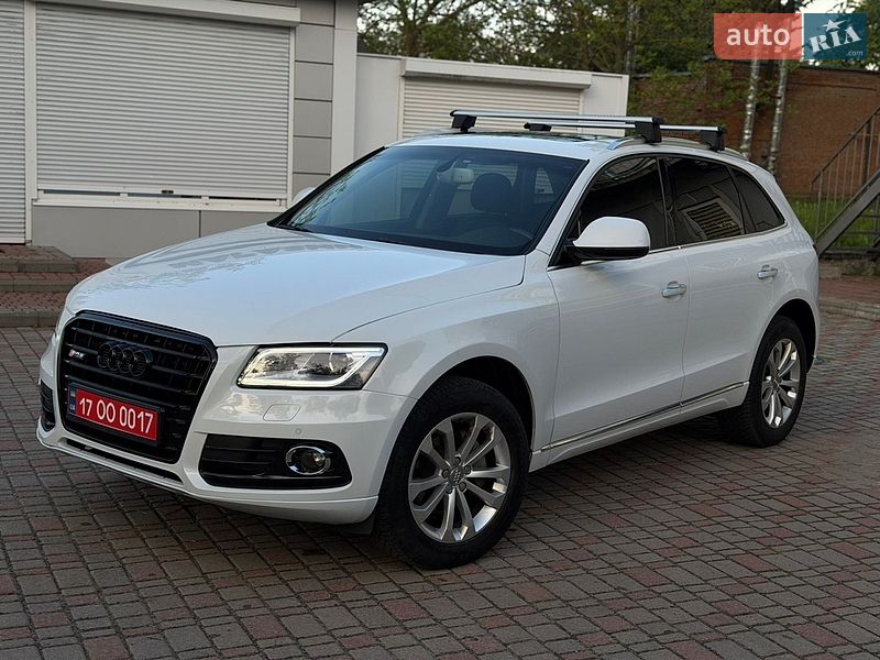 Позашляховик / Кросовер Audi Q5 2017 в Лубнах