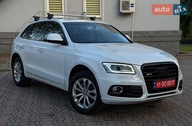 Позашляховик / Кросовер Audi Q5 2017 в Лубнах