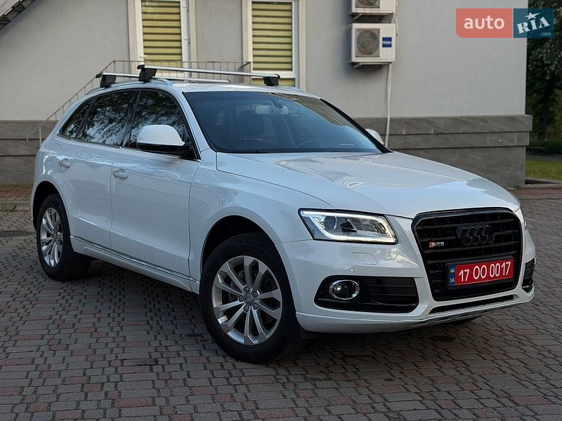 Позашляховик / Кросовер Audi Q5 2017 в Лубнах