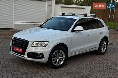 Позашляховик / Кросовер Audi Q5 2017 в Лубнах