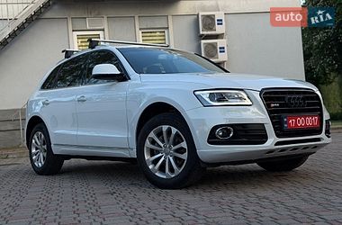 Позашляховик / Кросовер Audi Q5 2017 в Лубнах
