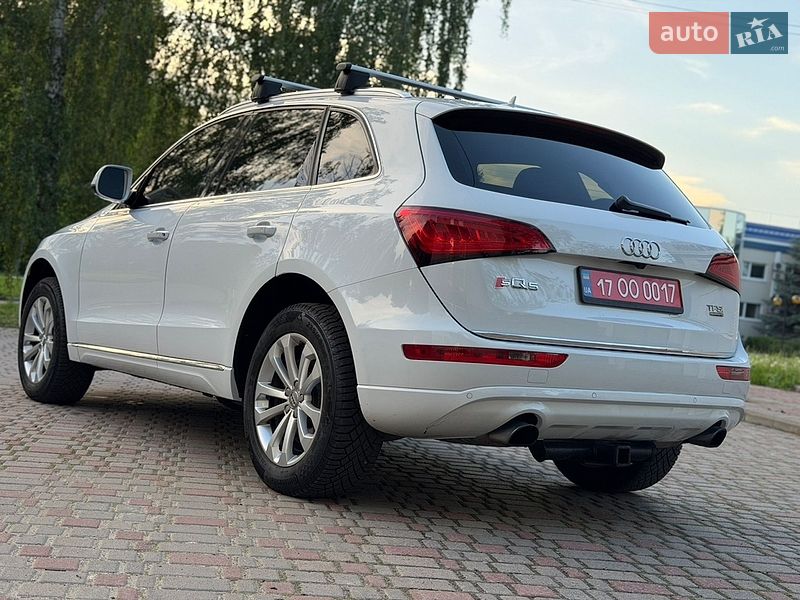 Позашляховик / Кросовер Audi Q5 2017 в Лубнах