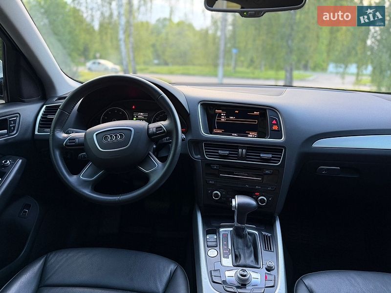 Позашляховик / Кросовер Audi Q5 2017 в Лубнах