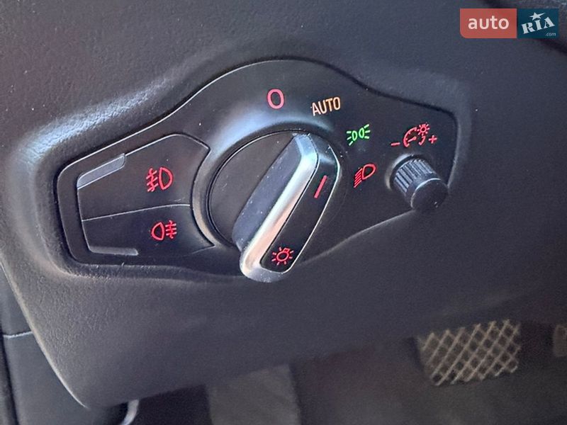 Позашляховик / Кросовер Audi Q5 2017 в Лубнах