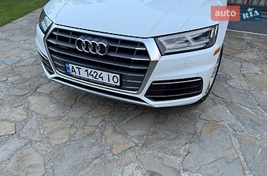 Внедорожник / Кроссовер Audi Q5 2018 в Надворной