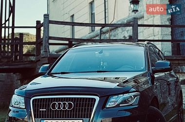 Внедорожник / Кроссовер Audi Q5 2010 в Золочеве