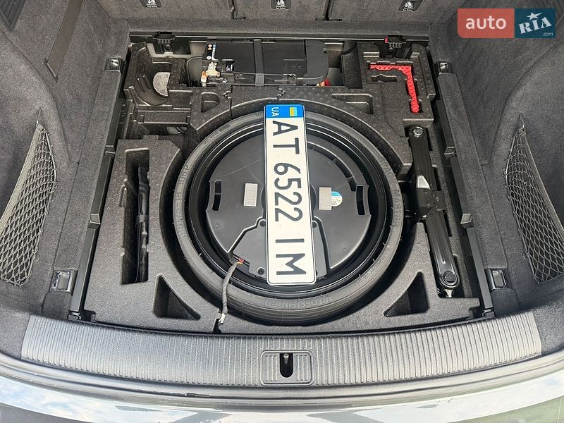Позашляховик / Кросовер Audi Q5 2020 в Івано-Франківську