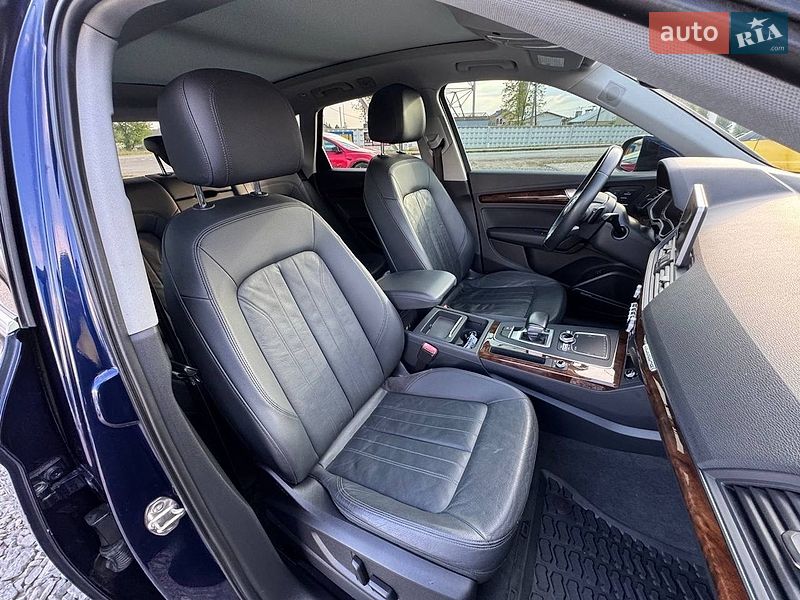 Позашляховик / Кросовер Audi Q5 2018 в Стрию