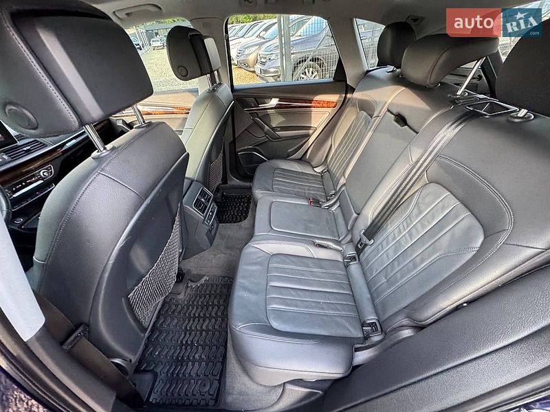 Позашляховик / Кросовер Audi Q5 2018 в Стрию