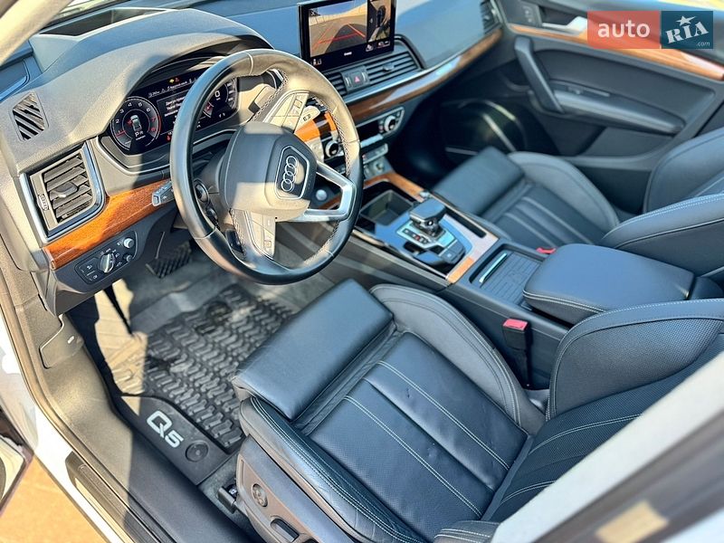 Внедорожник / Кроссовер Audi Q5 2023 в Стрые