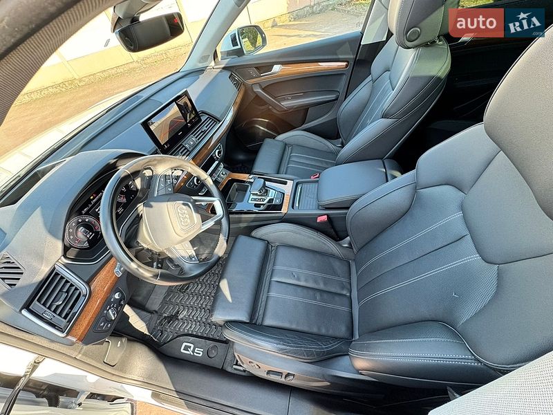 Внедорожник / Кроссовер Audi Q5 2023 в Стрые
