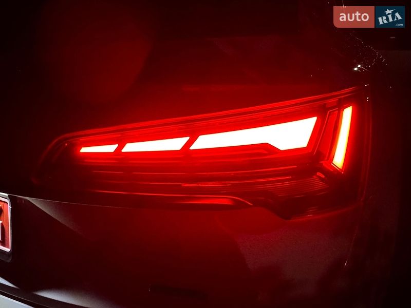 Внедорожник / Кроссовер Audi Q5 2023 в Стрые