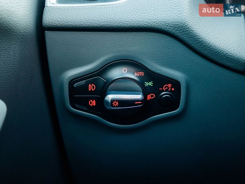 Внедорожник / Кроссовер Audi Q5 2014 в Стрые