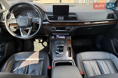 Позашляховик / Кросовер Audi Q5 2017 в Полтаві