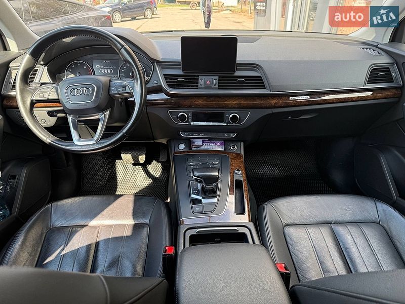 Позашляховик / Кросовер Audi Q5 2017 в Полтаві