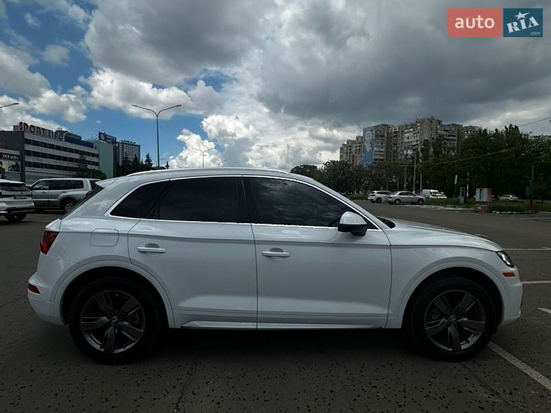 Внедорожник / Кроссовер Audi Q5 2019 в Одессе фото 7 Внедорожник / Кроссовер Audi Q5 2019 в Одессе