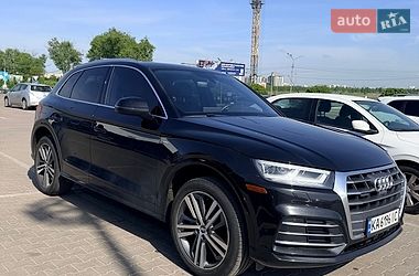 Внедорожник / Кроссовер Audi Q5 2017 в Киеве