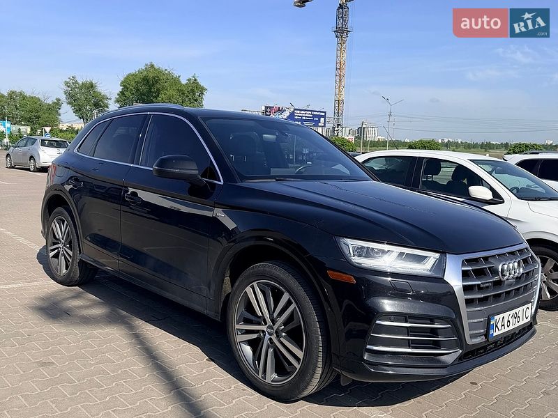 Внедорожник / Кроссовер Audi Q5 2017 в Киеве