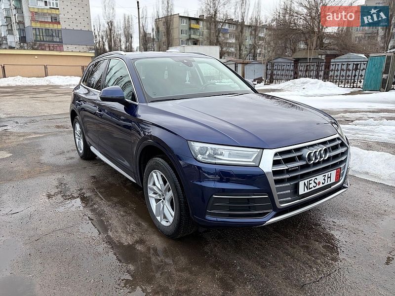 Позашляховик / Кросовер Audi Q5 2020 в Полтаві фото Позашляховик / Кросовер Audi Q5 2020 в Полтаві