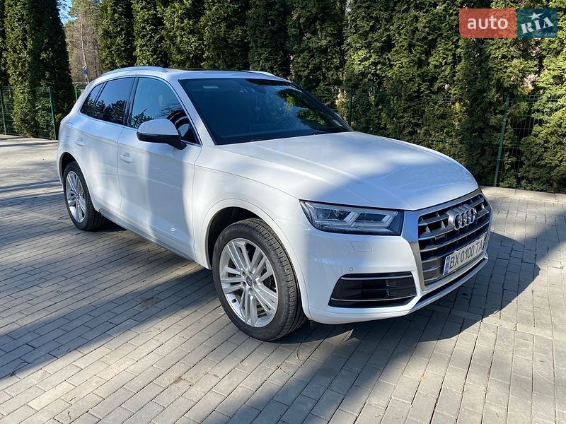 Внедорожник / Кроссовер Audi Q5 2017 в Шепетовке