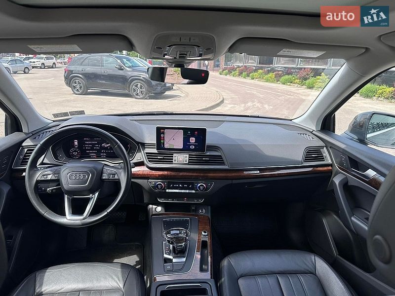 Позашляховик / Кросовер Audi Q5 2018 в Києві