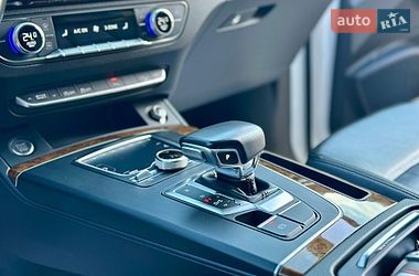Внедорожник / Кроссовер Audi Q5 2018 в Киеве