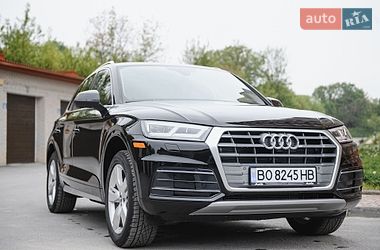 Внедорожник / Кроссовер Audi Q5 2019 в Тернополе
