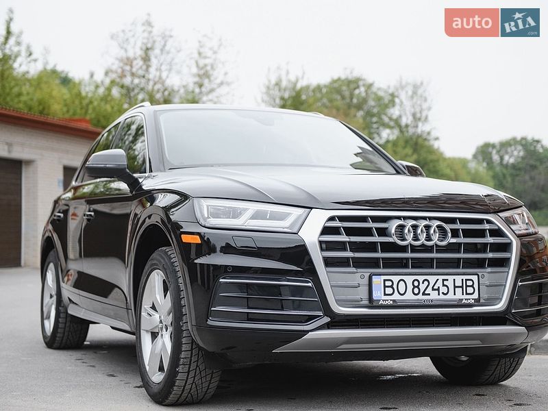Внедорожник / Кроссовер Audi Q5 2019 в Тернополе