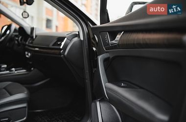 Внедорожник / Кроссовер Audi Q5 2019 в Тернополе