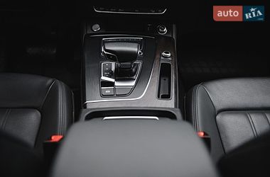 Внедорожник / Кроссовер Audi Q5 2019 в Тернополе