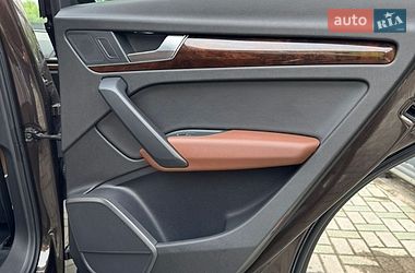 Внедорожник / Кроссовер Audi Q5 2017 в Хмельницком