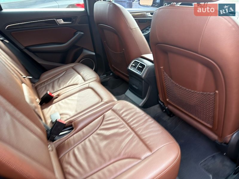 Внедорожник / Кроссовер Audi Q5 2014 в Луцке