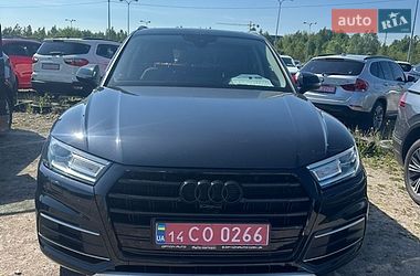 Внедорожник / Кроссовер Audi Q5 2017 в Львове
