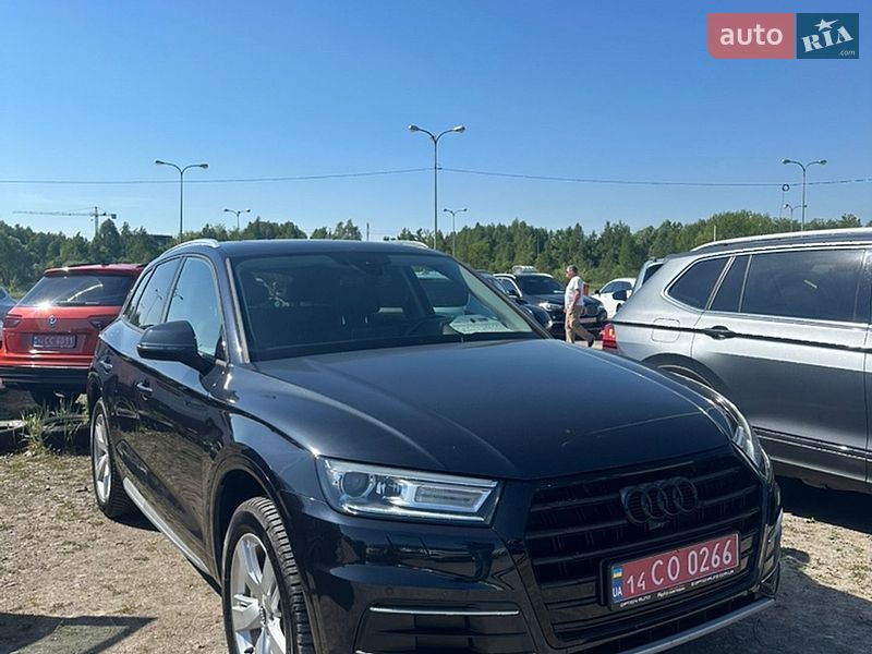 Внедорожник / Кроссовер Audi Q5 2017 в Львове