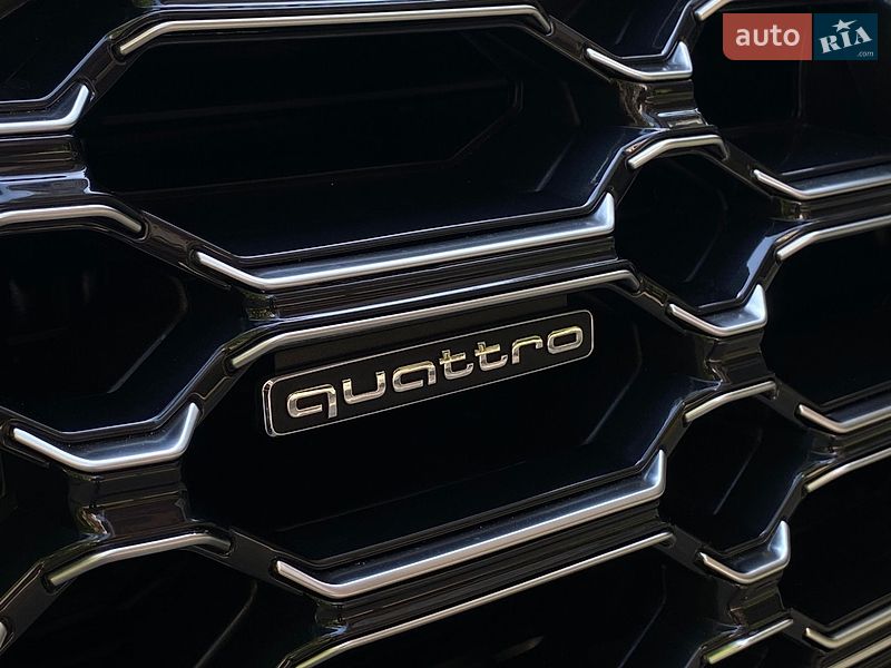 Позашляховик / Кросовер Audi Q5 2023 в Києві