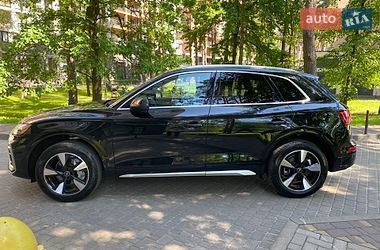 Позашляховик / Кросовер Audi Q5 2023 в Києві