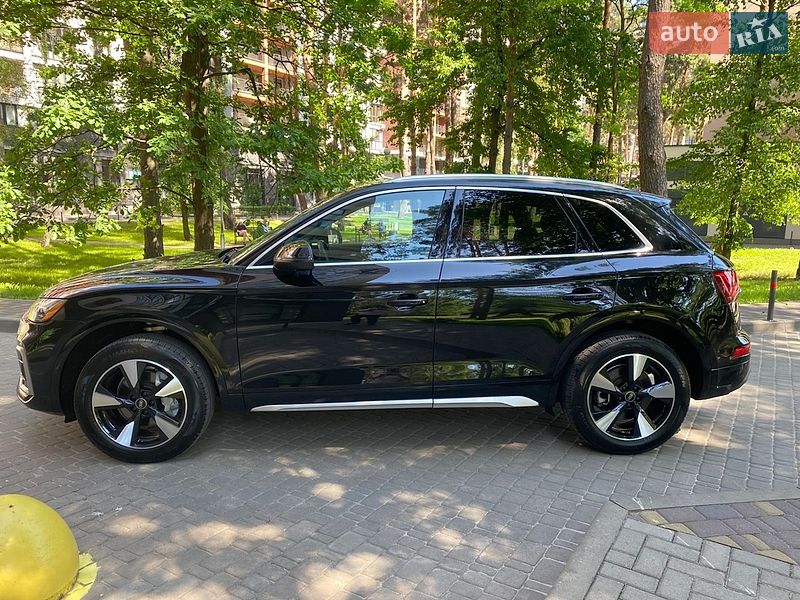Позашляховик / Кросовер Audi Q5 2023 в Києві