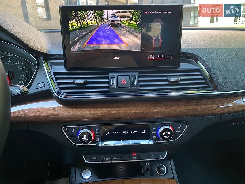 Позашляховик / Кросовер Audi Q5 2023 в Києві