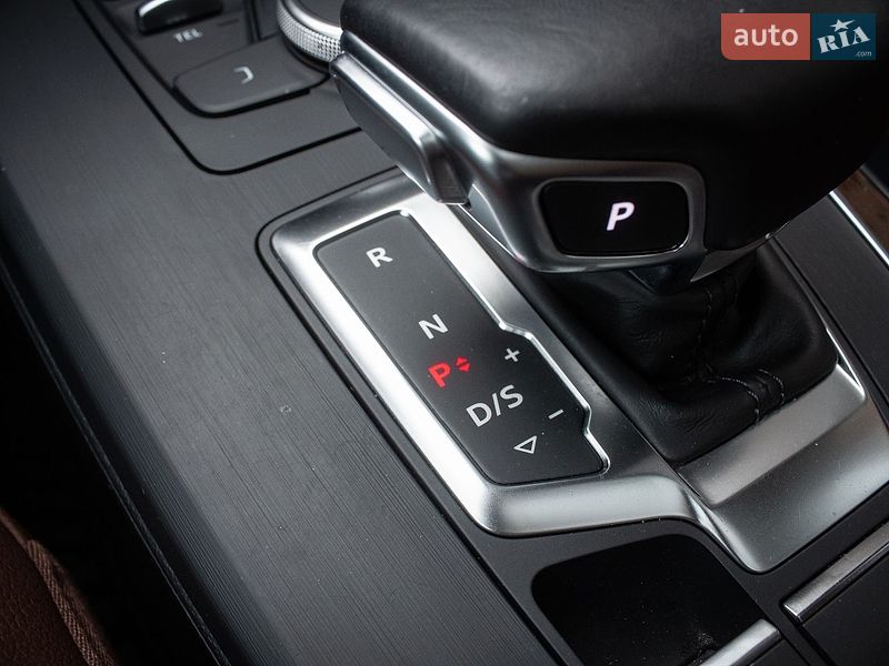 Позашляховик / Кросовер Audi Q5 2018 в Києві