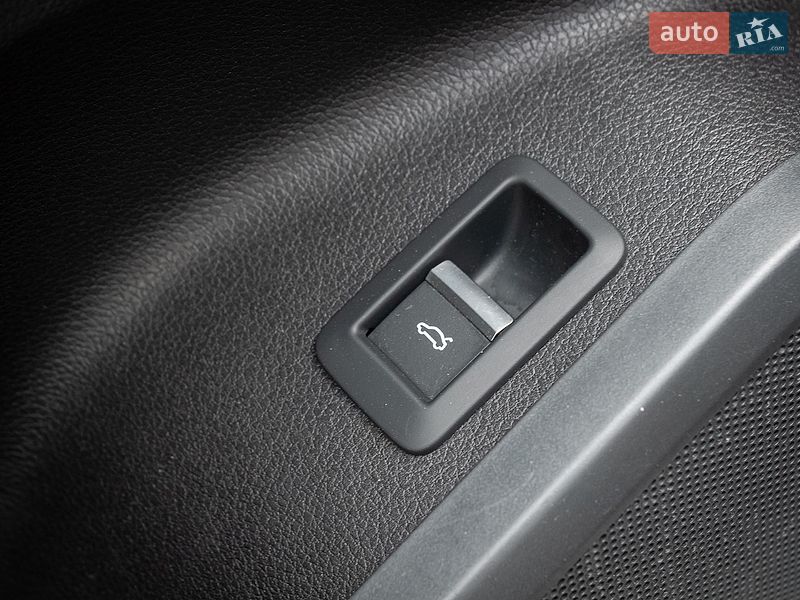 Позашляховик / Кросовер Audi Q5 2018 в Києві